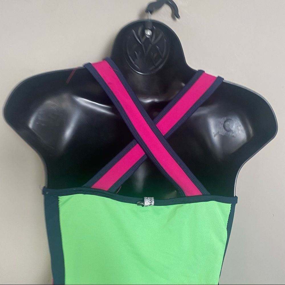 đ
șTrue Rock Green Color Lock Racerback Active Tank Top - Picture 7 of 8